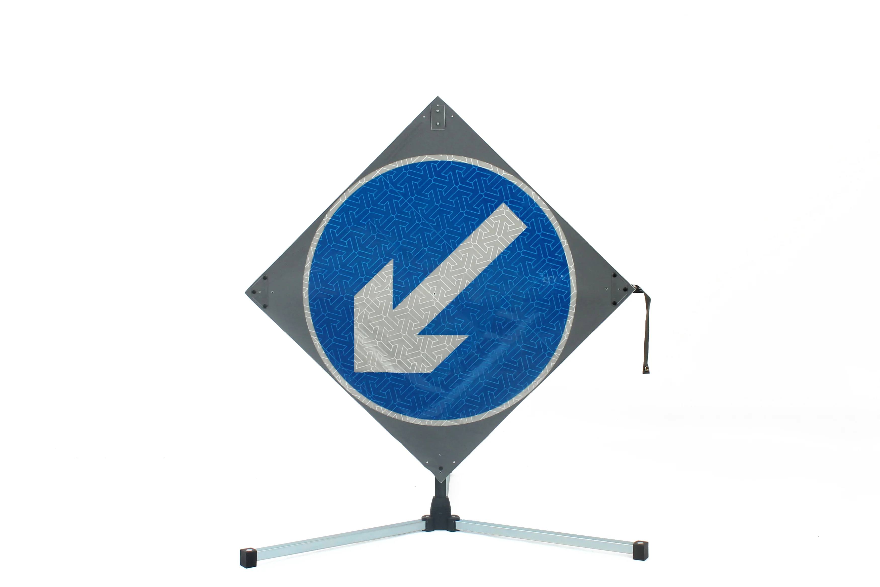 TriFlex™ Roll Up Road Sign Package 750mm - Image 4